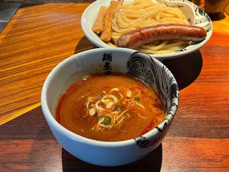 虎洞（こどう）の料理