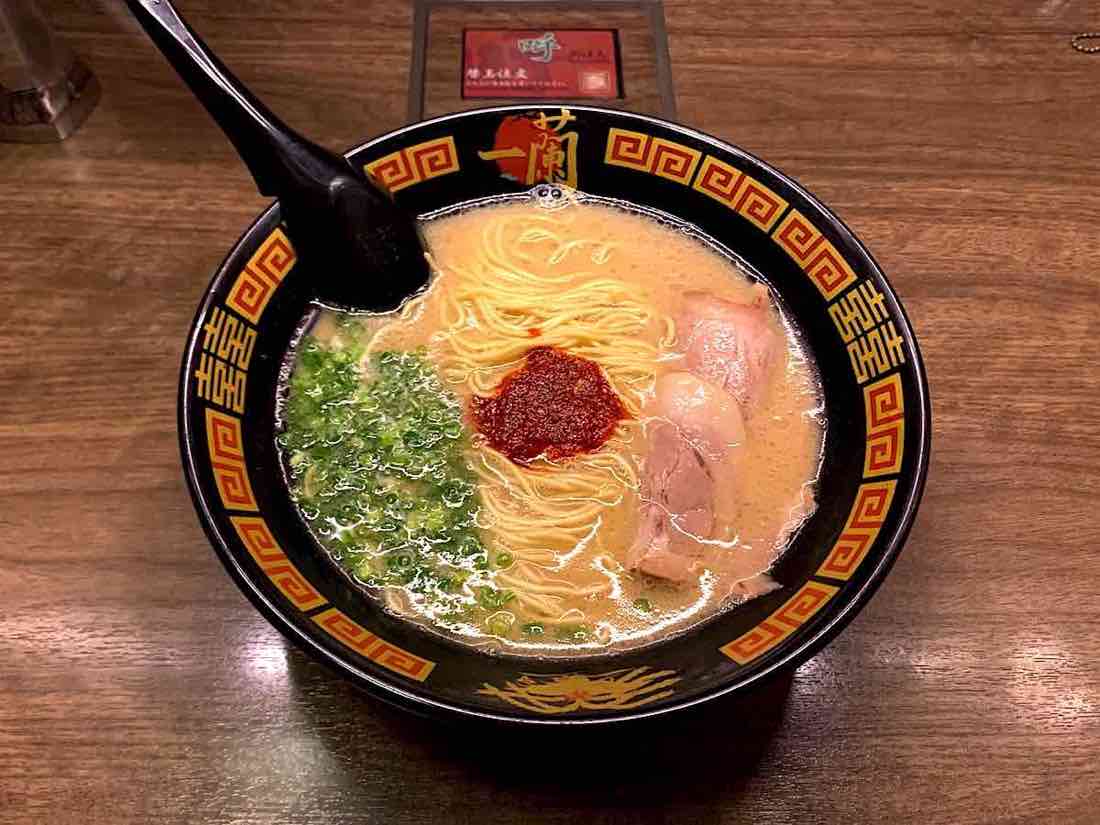 とんこつラーメン