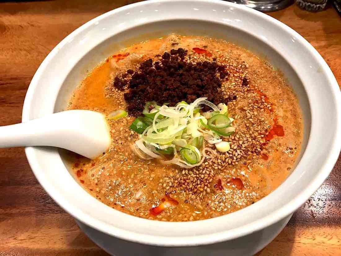 白胡麻担々麺