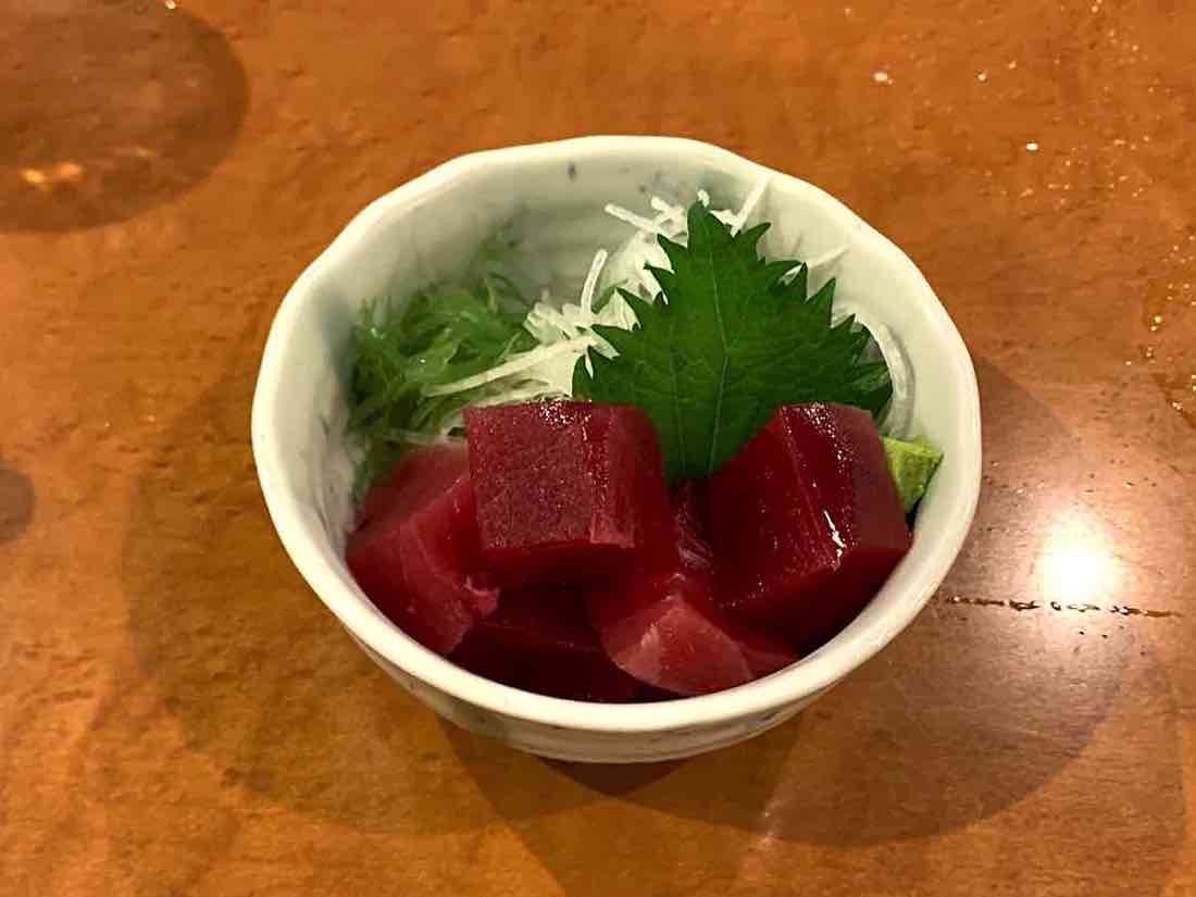 まぐろのブツ切り