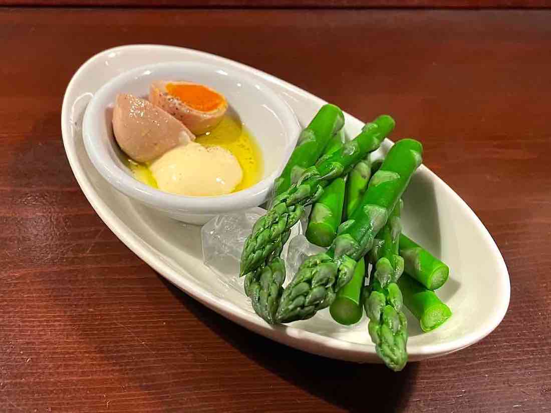 ゆであげアスパラ