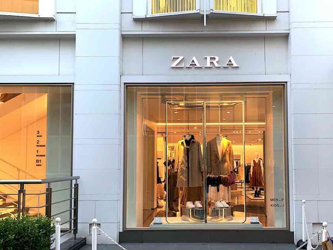 ZARA（ザラ）吉祥寺店は洋館のような豪華建物。地下1Fから3Fまであり ...