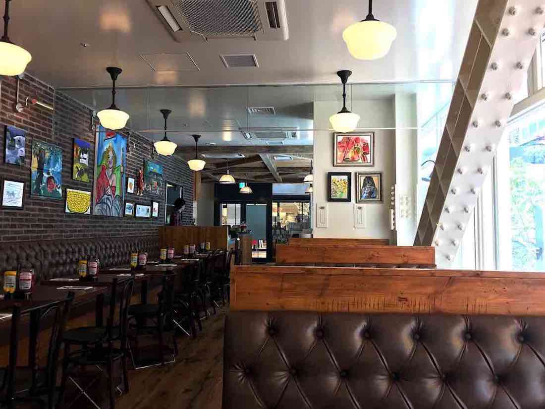 バビーズ店内