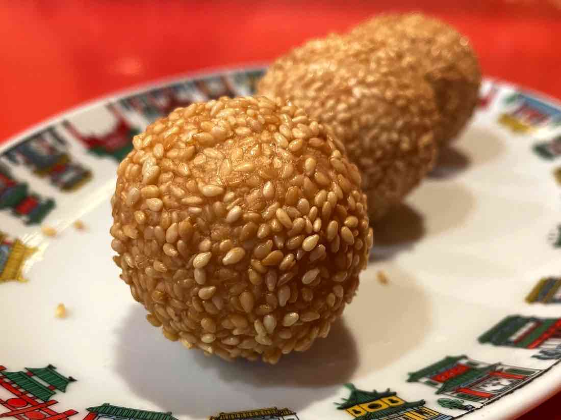 胡麻団子