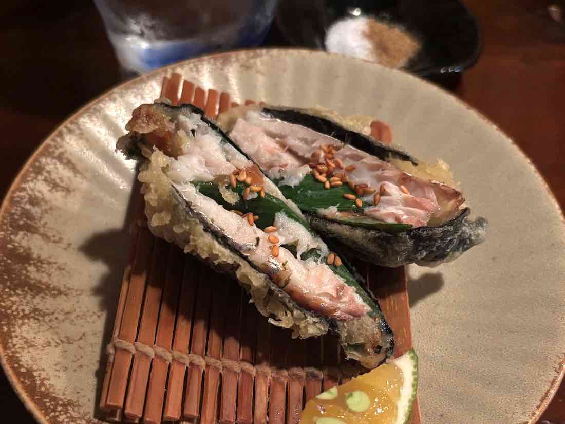 アジの梅のり大葉巻き揚げ