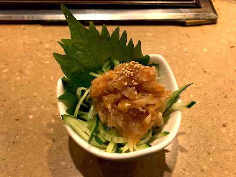 サメ軟骨の梅和え