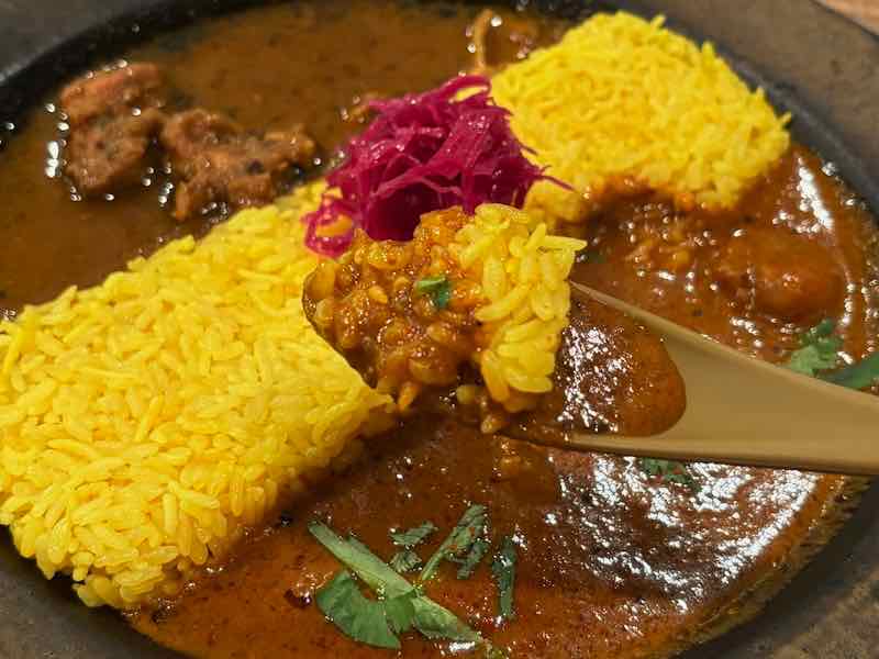 ピワンの2種盛りカレー