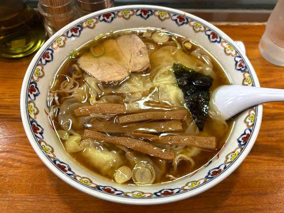 "わんたん麺”