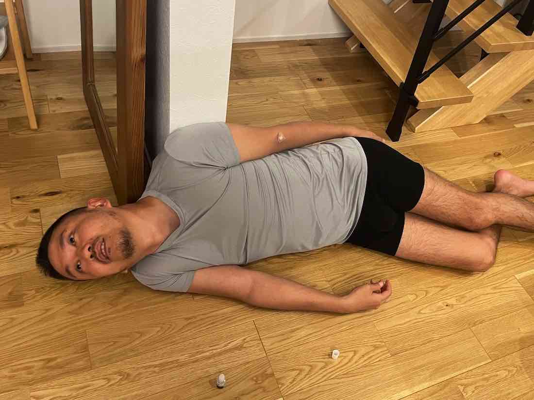 点鼻液を入れる姿勢
