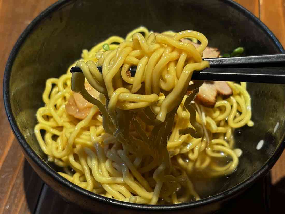 油そば(汁なしラーメン)