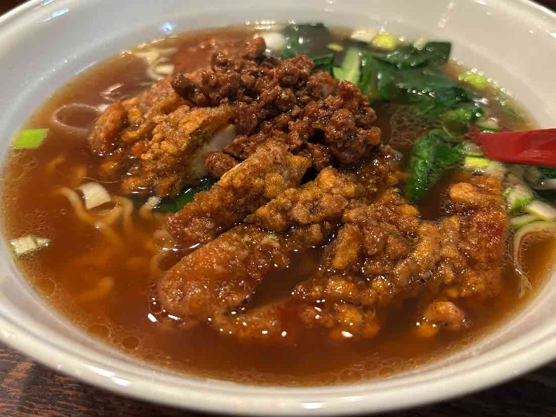 豚ロース唐揚げ入りラーメン（排骨麺）