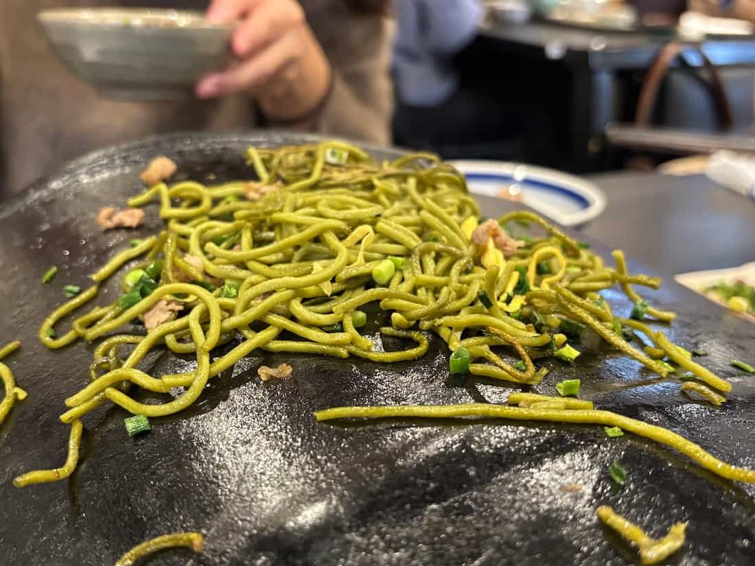 パリパリに焼けた蕎麦