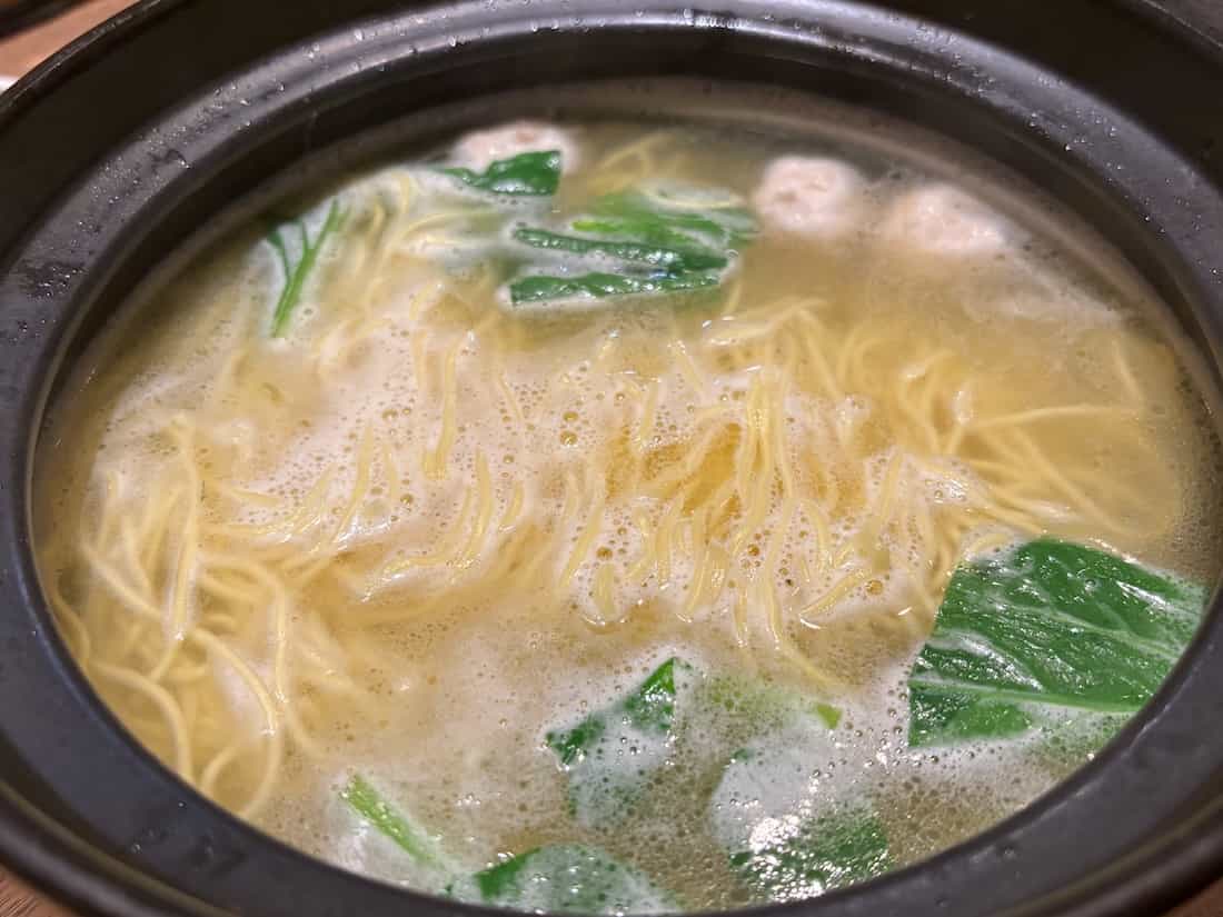 土鍋鶏ラーメン