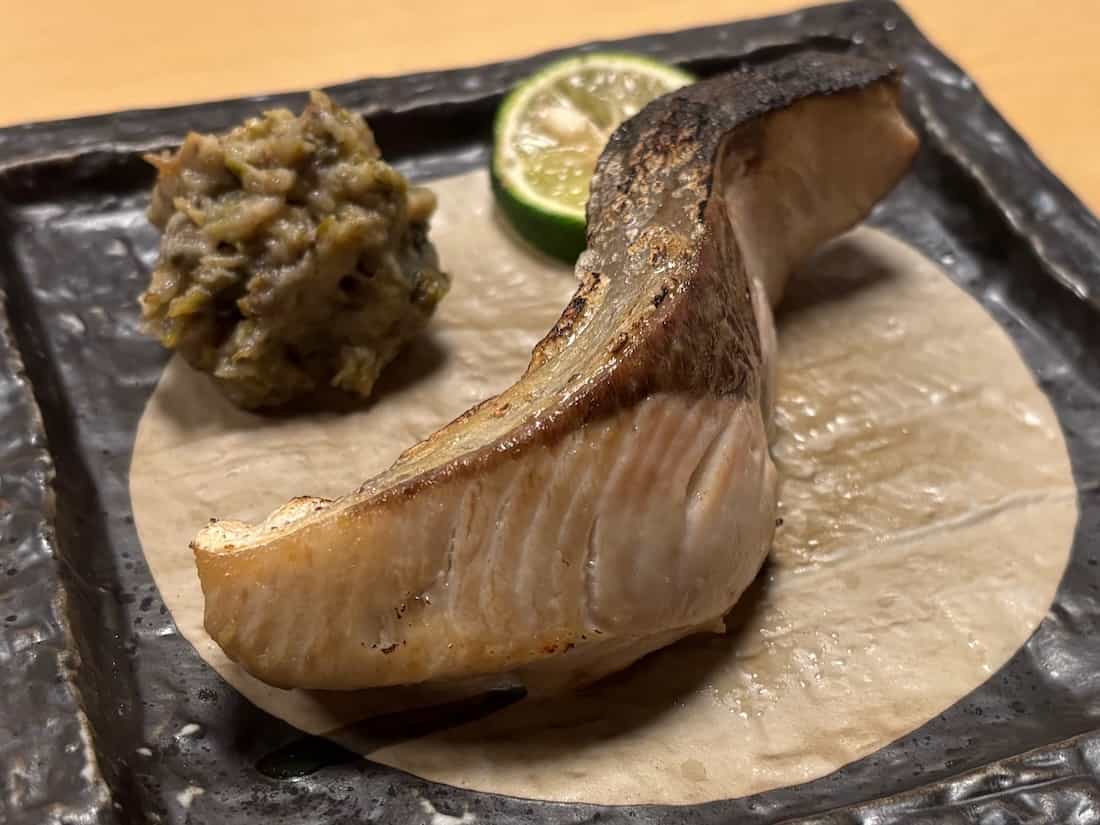 寒ブリの塩焼き-自家製フキ味噌添え