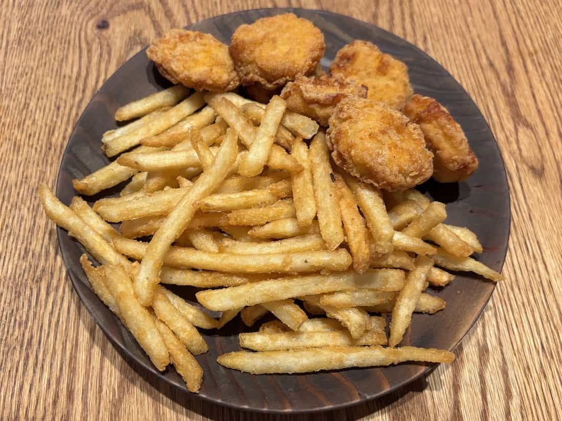 シューストリングポテト、国産チキンナゲット