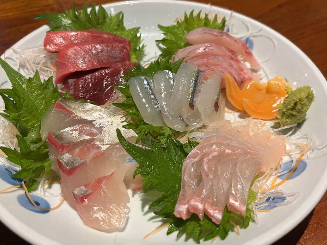 刺身盛り合わせ
