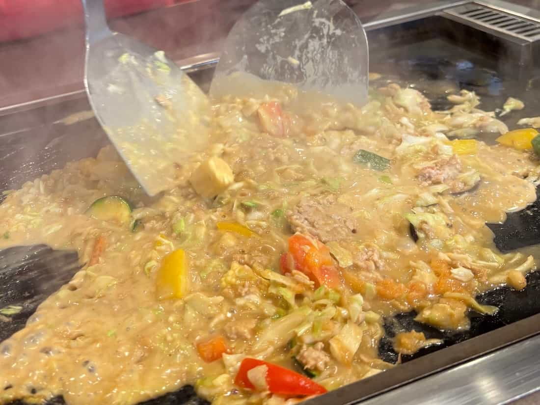 夏野菜チキンキーマカレーもんじゃ2