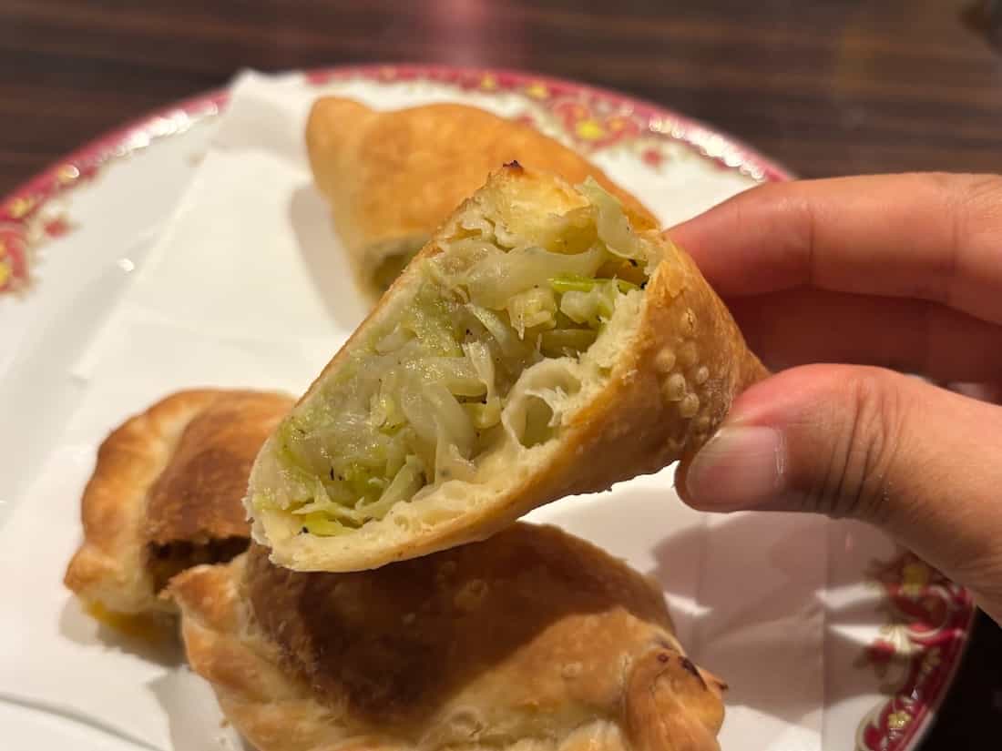 野菜（キャベツ）のピロシキ