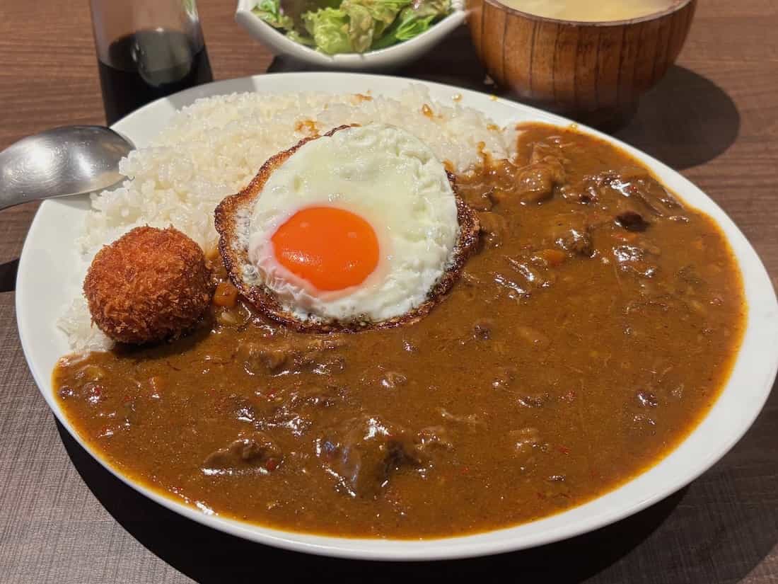 肉山カレー
