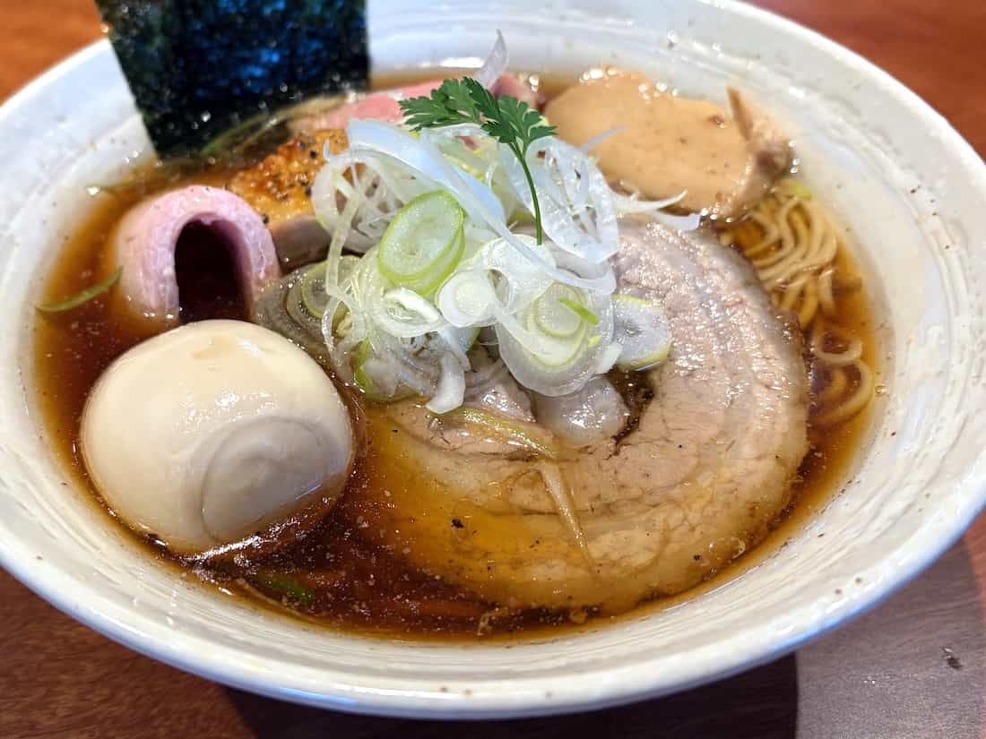 特上醤油らぁ麺