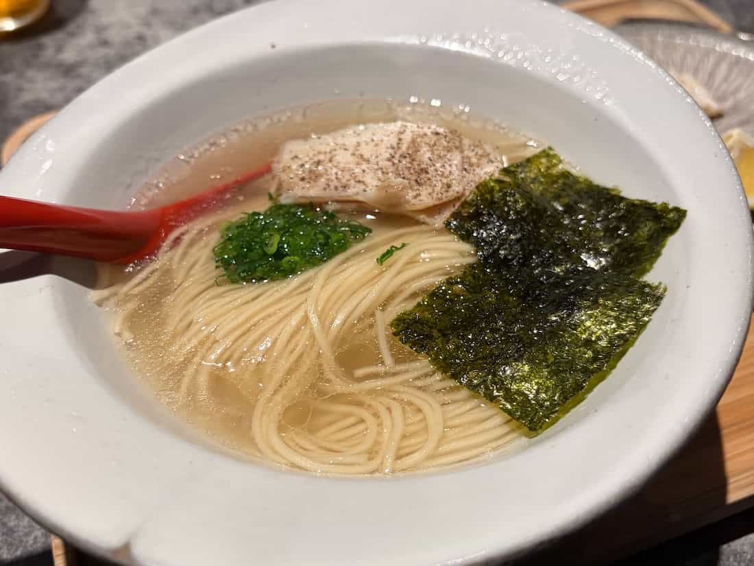 クリア豚骨の具材