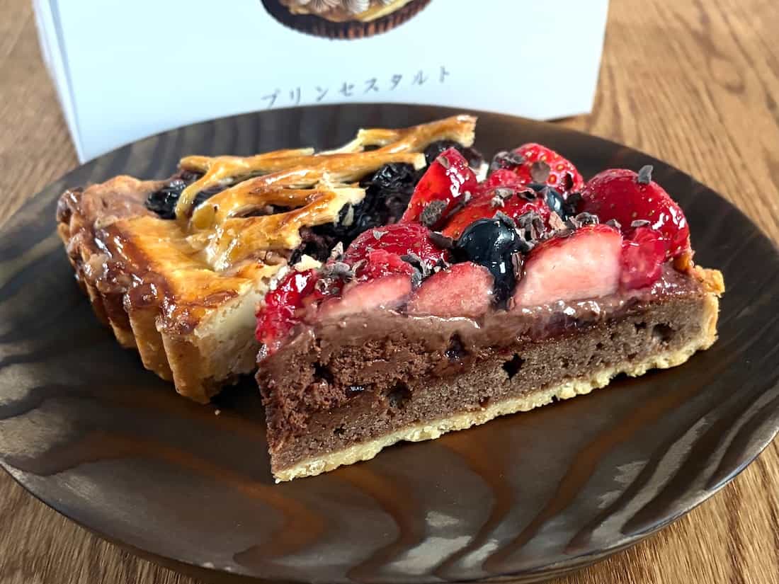 苺と生チョコムースのタルト
