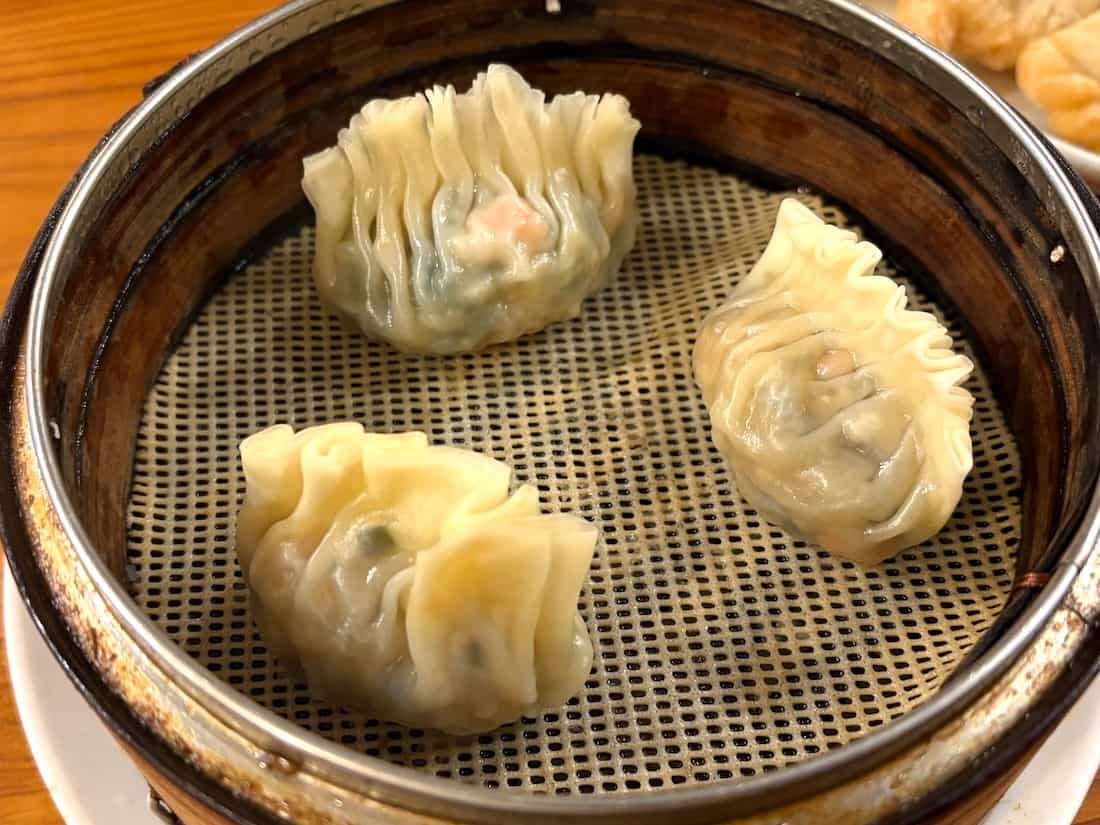 フカヒレ小籠包990円