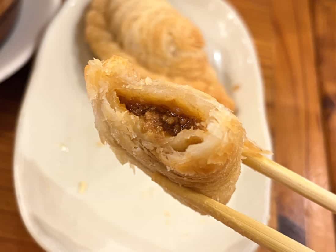 ラム肉揚げ餃子の中身