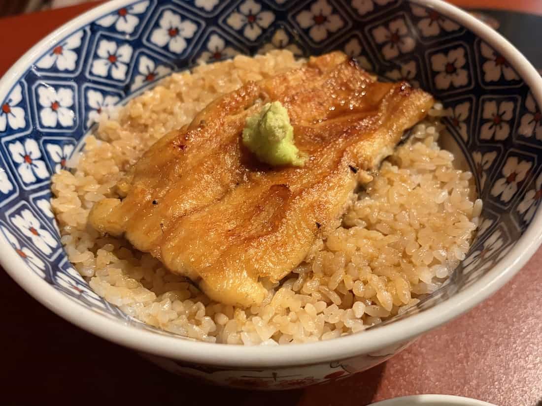 志ら丼