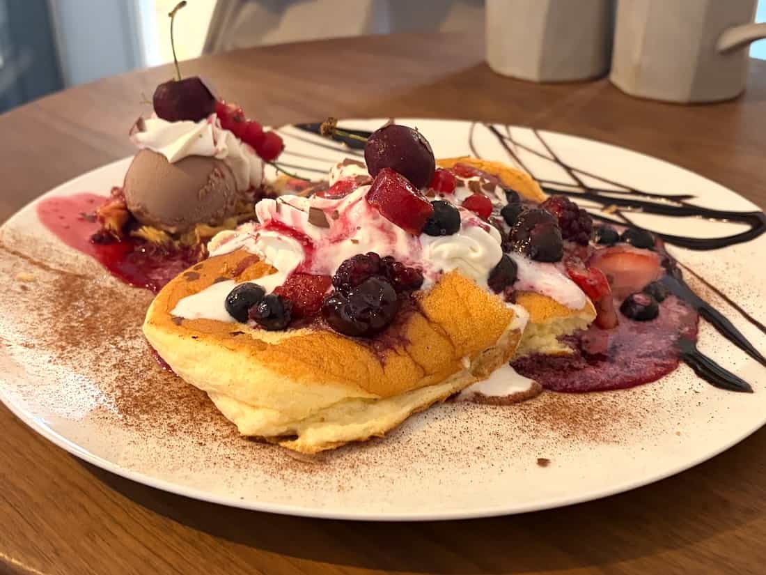チェリーのパンケーキ