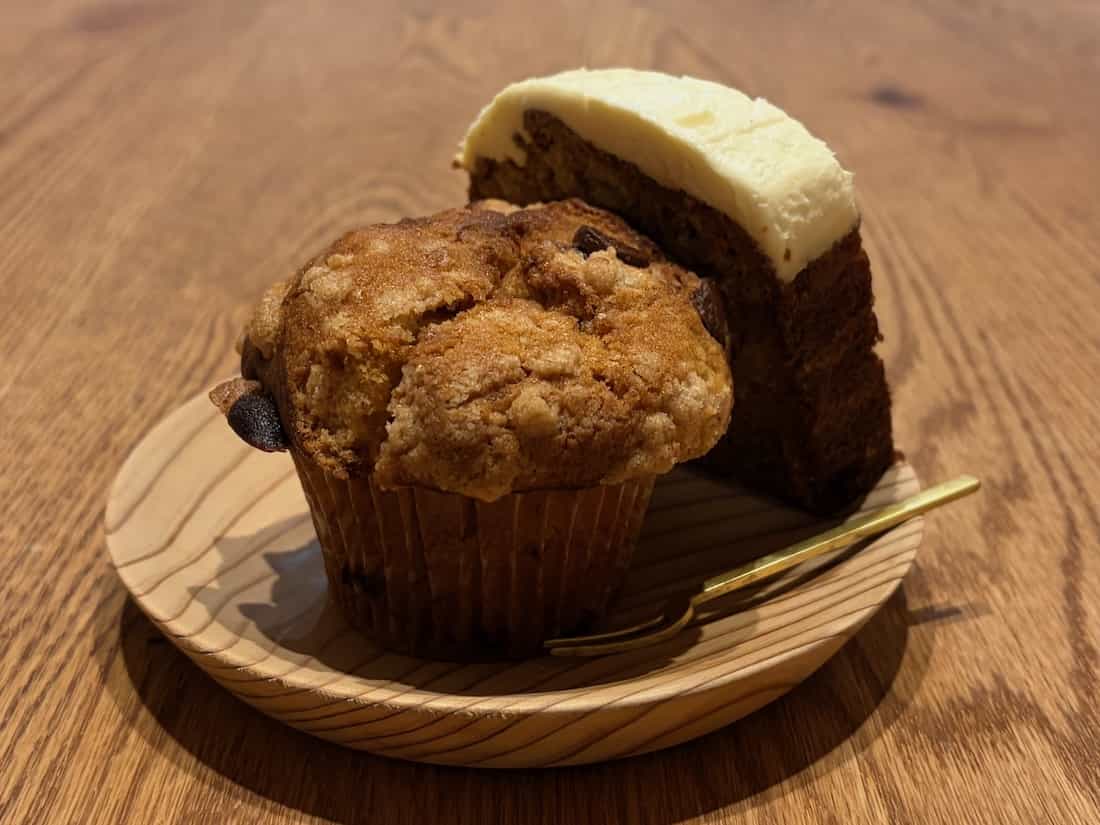 キャロットケーキとバナナ＆チョコレートチップマフィン2