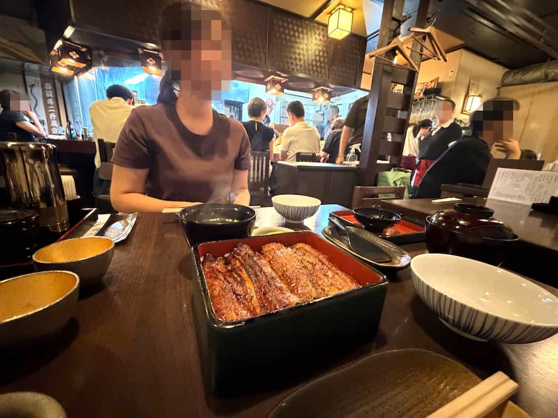 土用の丑の日の店内